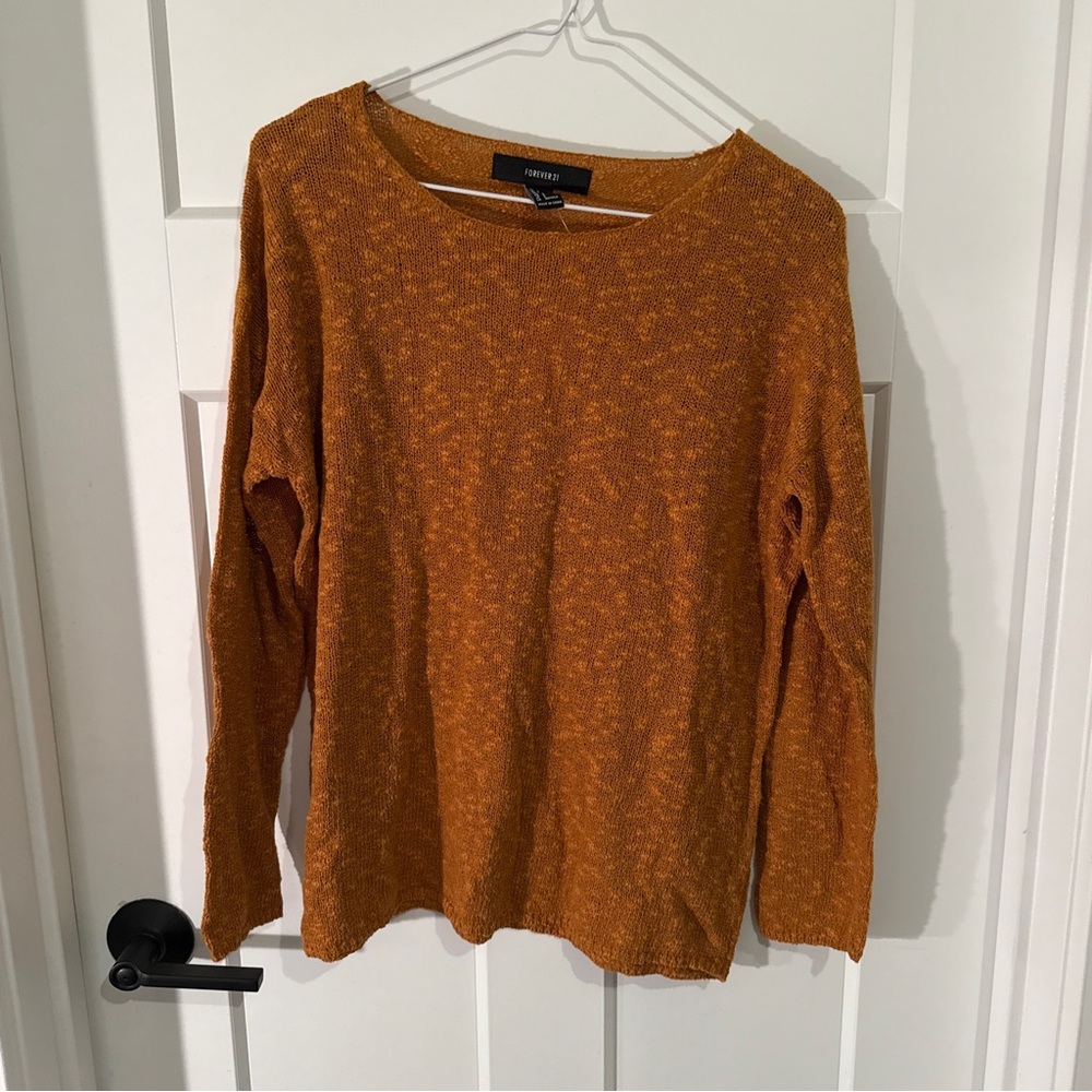 Forever 21 Amber Knit Sweater Light Weight Top NWT